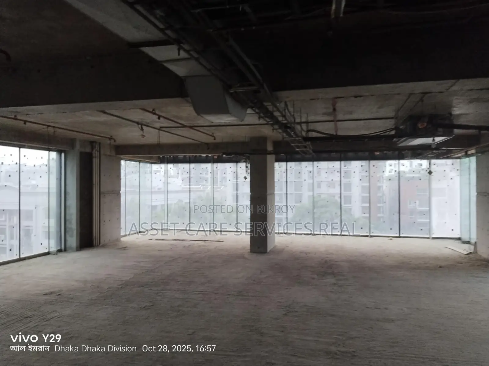 6500 Sqf Commercial Space for Rent @ Gulshan Avenue