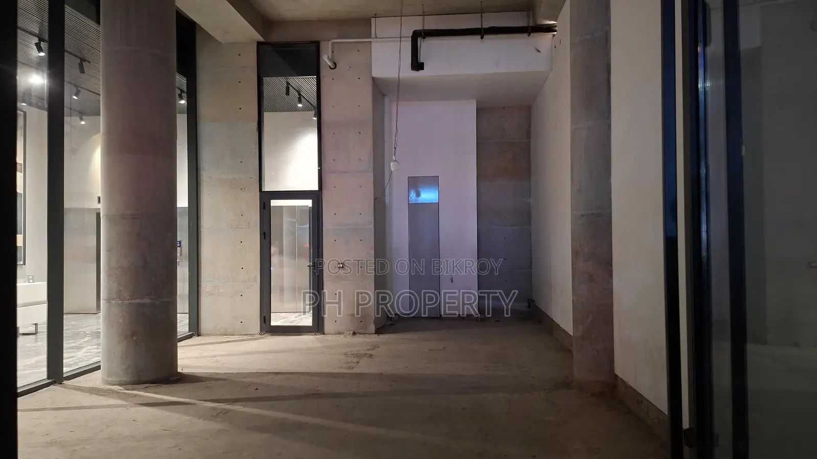 Banani commercial ground floor rent