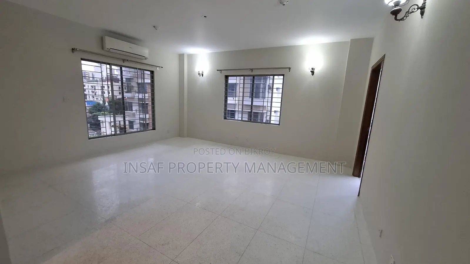 3500 Sq Ft 4 Bedroom Apartment for Sale in Gulshan | Spacious Home