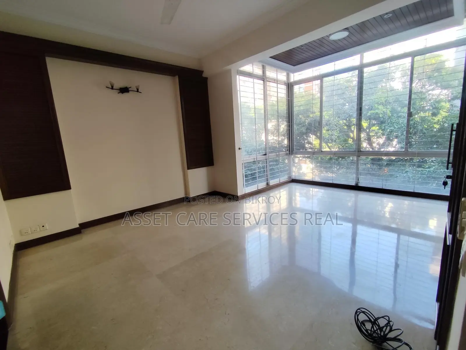 3Bed Semi-Furnished Exclusive Apartment Rent In Gulshan-2