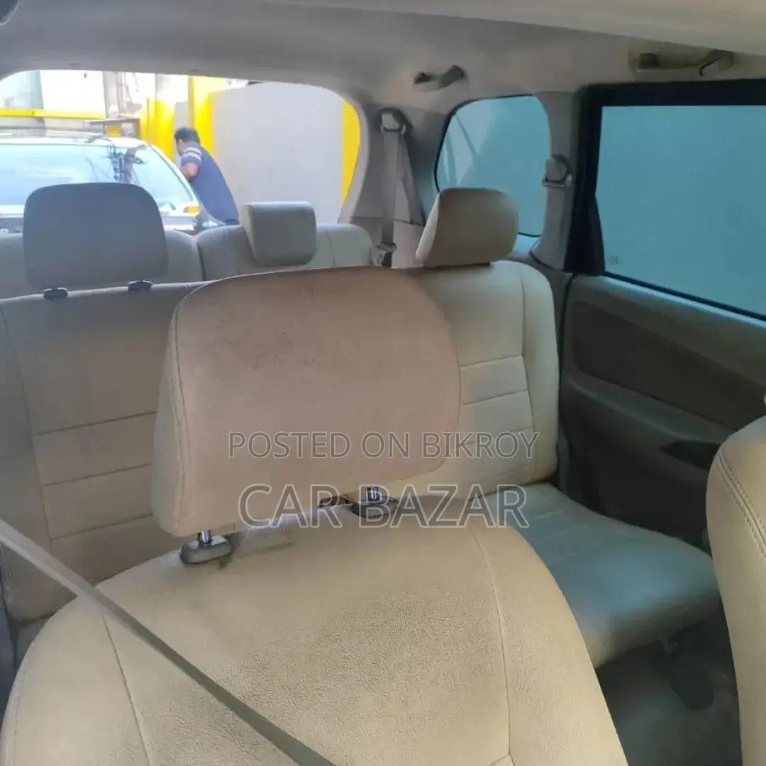 Toyota Avanza G 7SEATER DUAL AC 2013