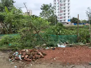 ব্লক=এম, ৫ কাঠা প্লট বিক্রয়