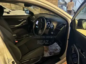Toyota Premio FL PKG PEARL / 2020