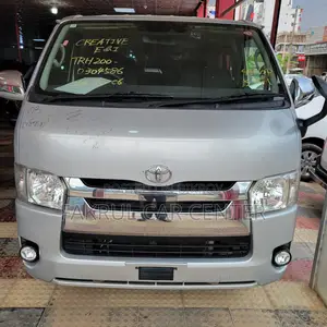 Toyota Hiace Super GL 2019