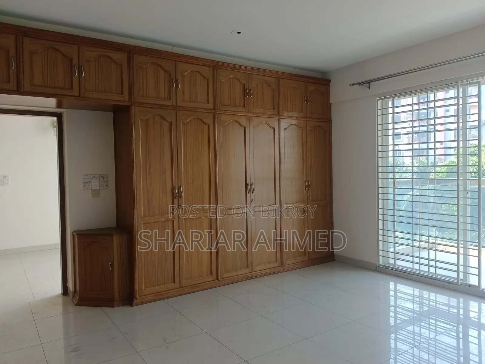 2430 Sqft Good Sunlight Un-Furnished Apartment For Rent In Gulshan 1