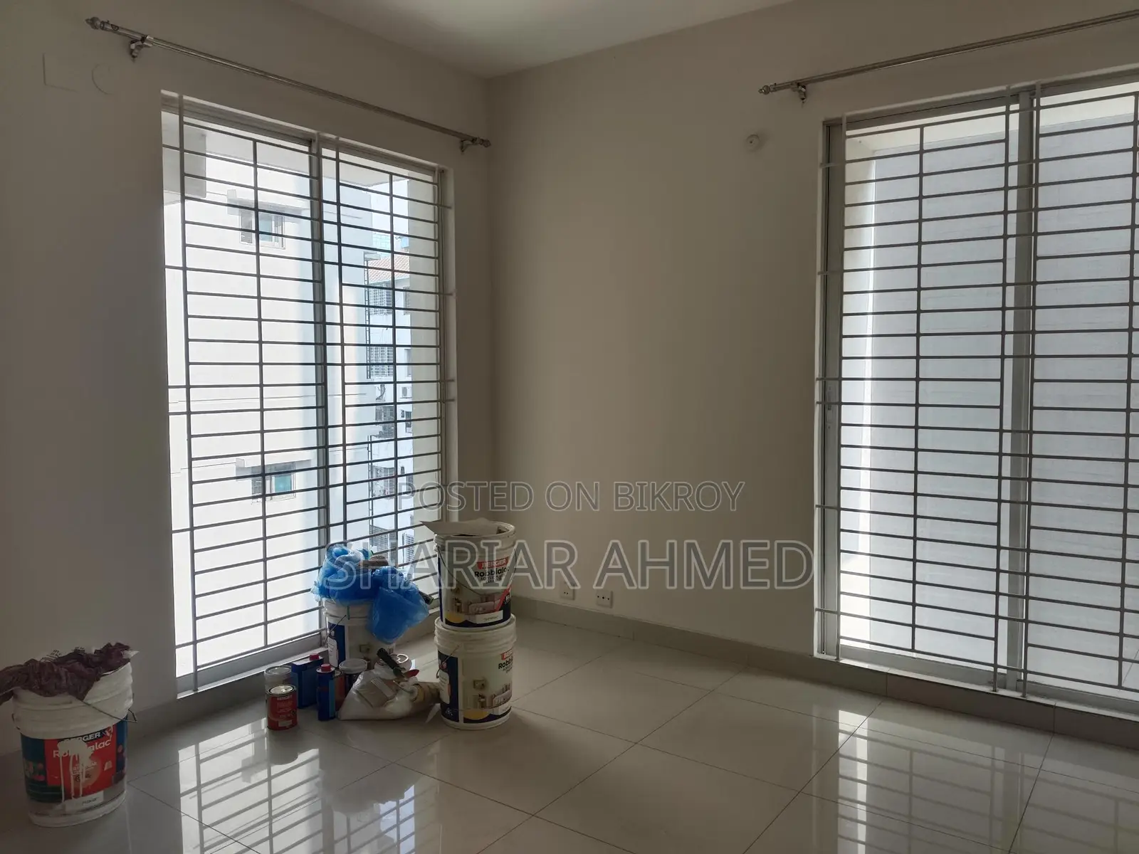 2430 Sqft Good Sunlight Un-Furnished Apartment For Rent In Gulshan 1