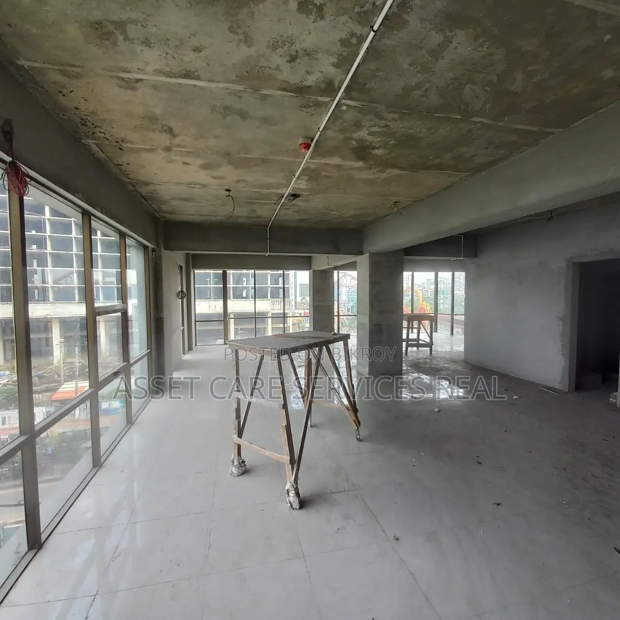 10500+ 42000 Sqf Commercial Space for Rent @ Gulshan Avenue.