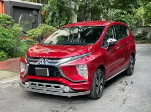 মিতসুবিশি এক্স-প্যান্ডার জিএলএক্স ৭ সিট ডুয়াল এসি ২০২২