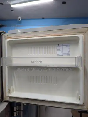 Lg sweet non frost fridge