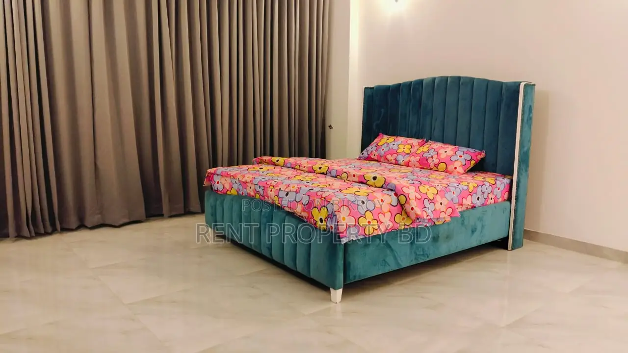 Luxurious Full Furnished Flat For Rent In Gulshan