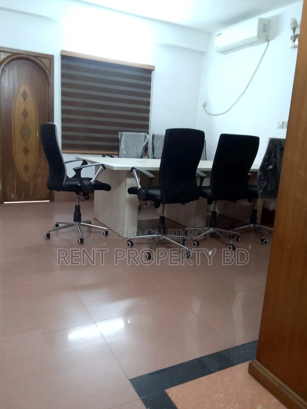 বনানীতে ভাড়ার জন্য রেসিডেন্স অফিস স্পেস