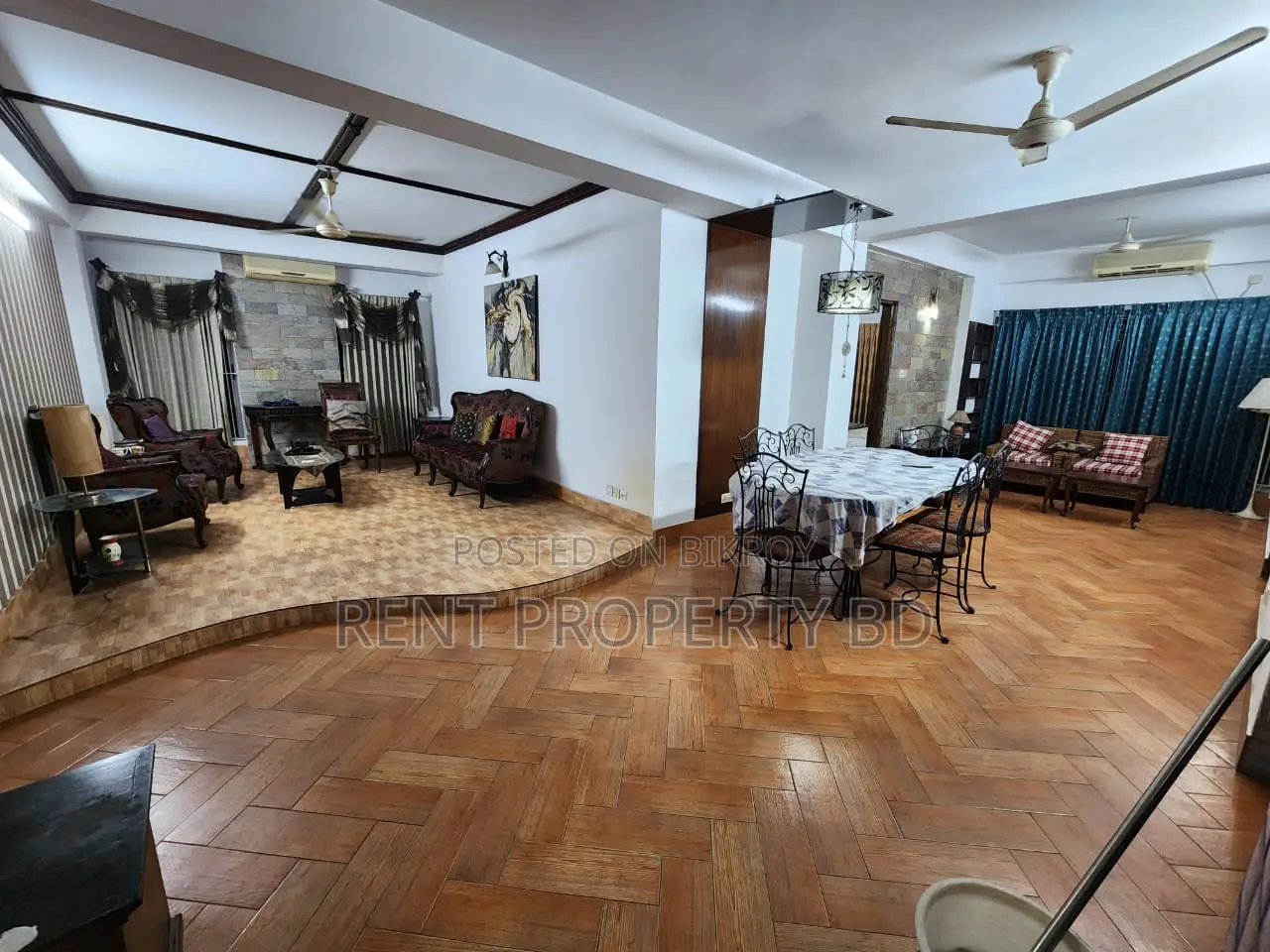 গুলশান-১ এ সুন্দর ফুল ফার্নিশড অ্যাপার্টমেন্ট ভাড়া