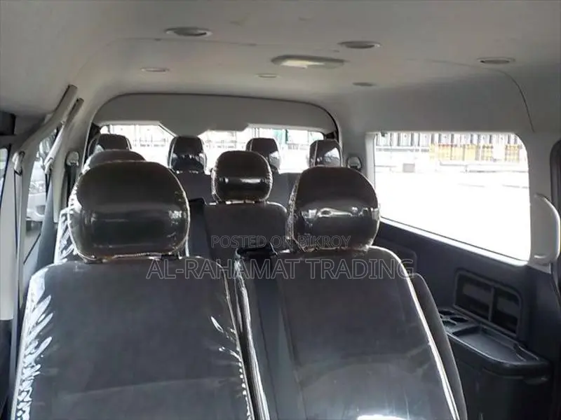 Toyota Hiace GL WIDECABIN 10 SEAT 2021
