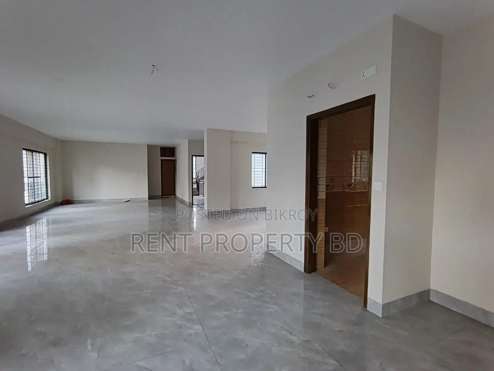 3500 Sft Luxury Office Space Rent At Gulshan-2