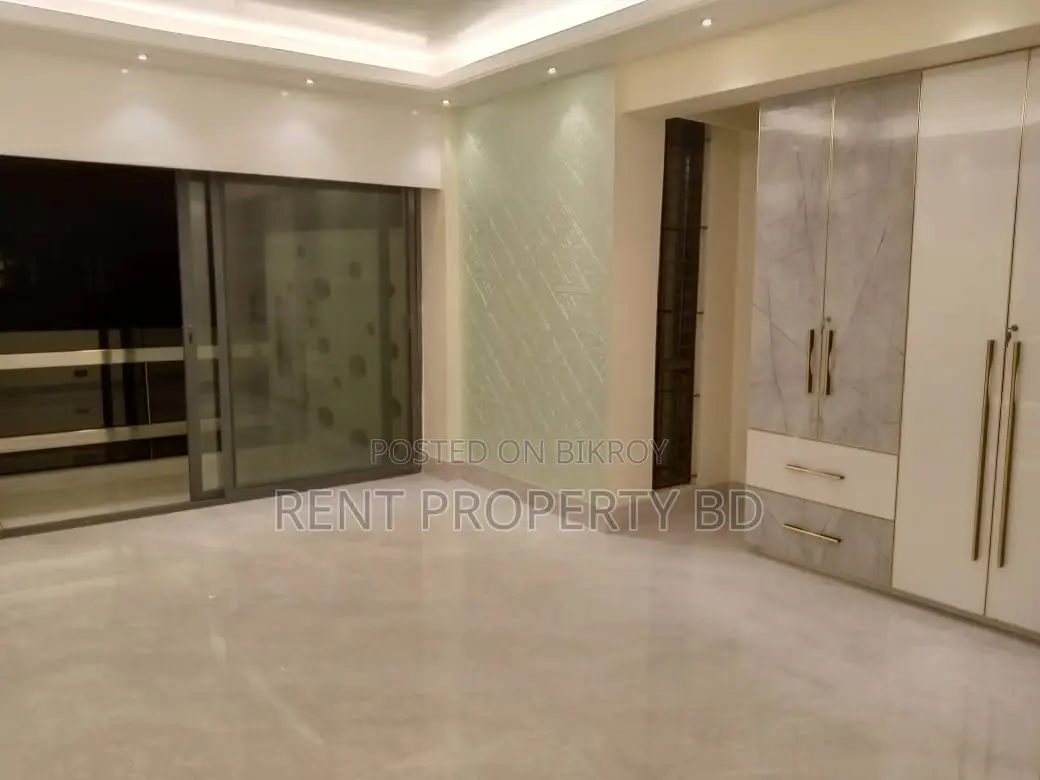 Expensive 4 Bed Apartment Rent At Gulshan-2