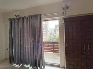 গুলশান-১ এ ২২৫০ বর্গফুটের সম্পূর্ণ ফার্নিশড অ্যাপার্টমেন্ট ভাড়া
