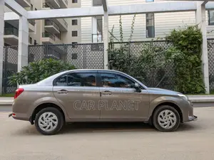 Toyota Axio G-PUSH START 2018