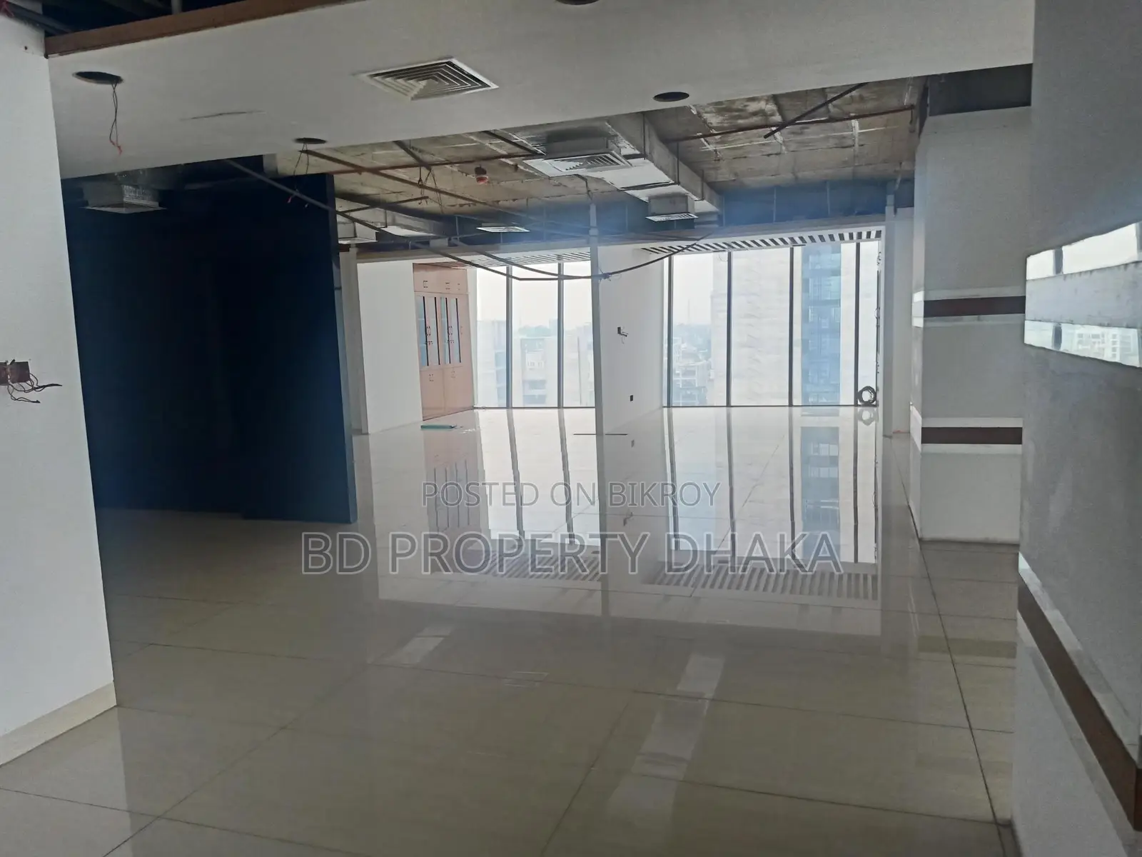 3200sqft Nice Open Commercial Space Rent in Gulshan Avenue