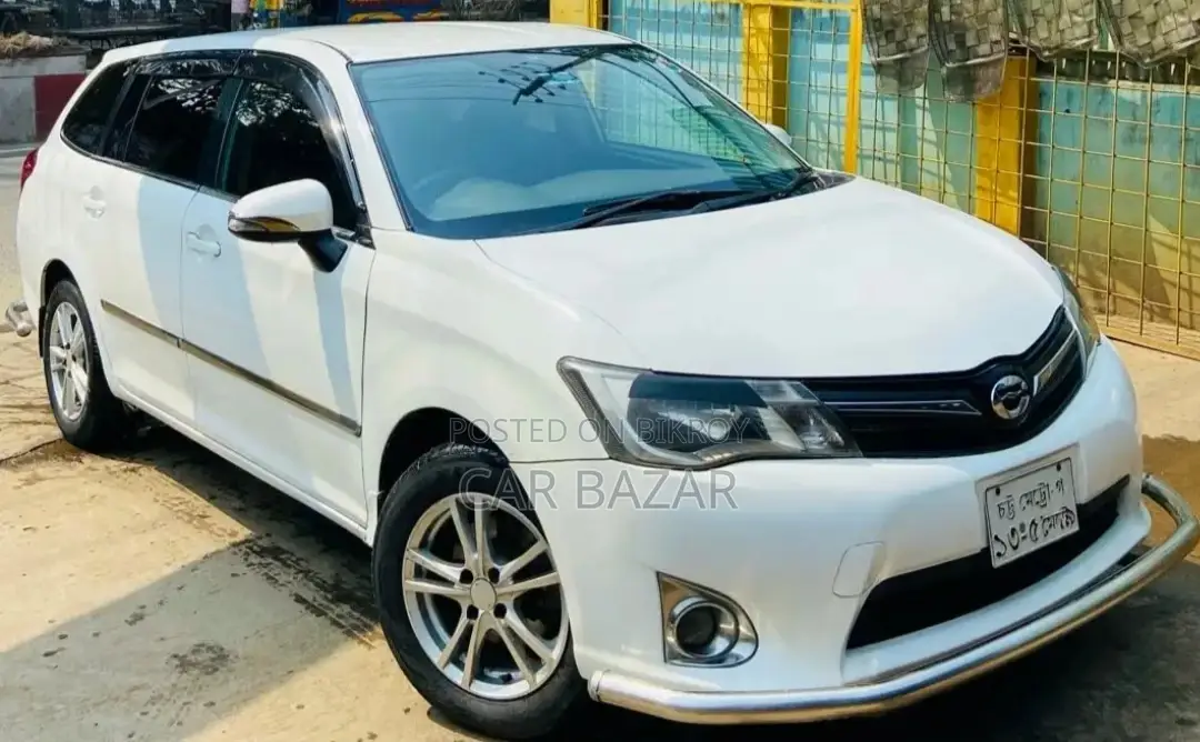 Toyota Fielder X.G EDITION WHITE 2012