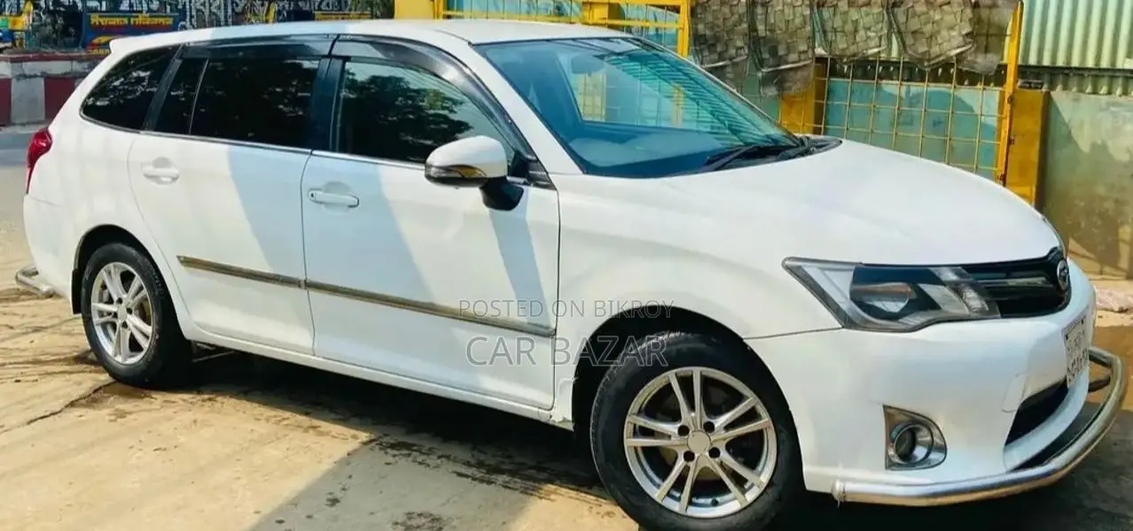 Toyota Fielder X.G EDITION WHITE 2012