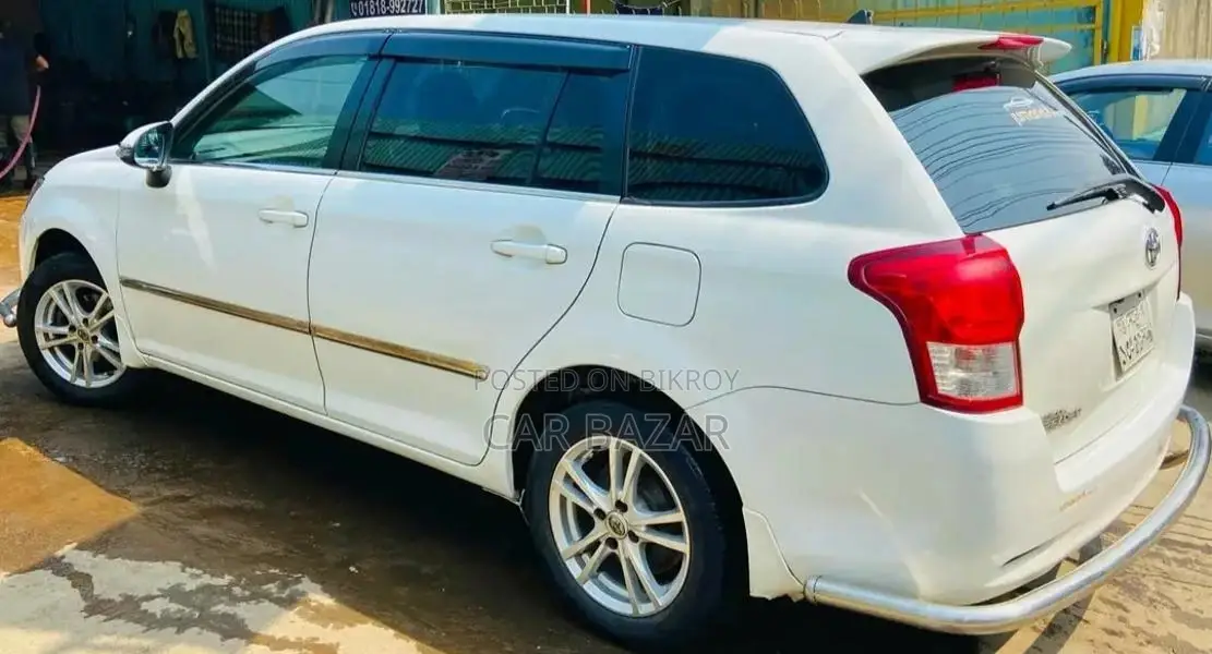 Toyota Fielder X.G EDITION WHITE 2012