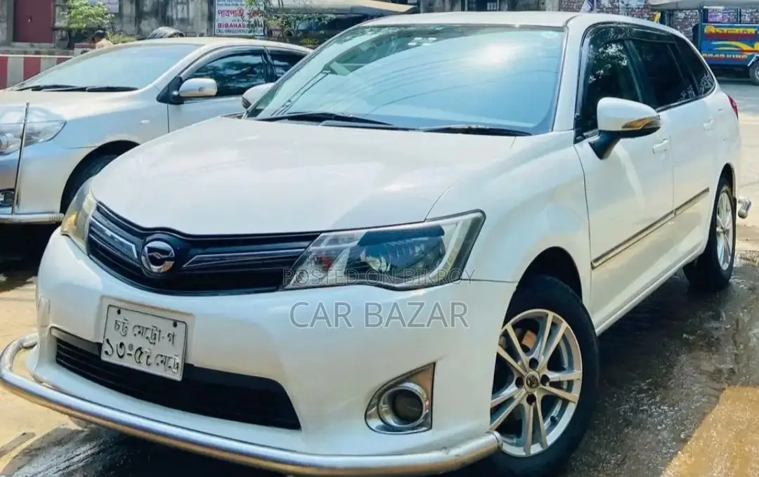 Toyota Fielder X.G EDITION WHITE 2012