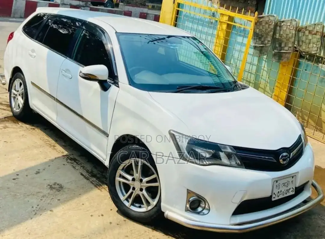 Toyota Fielder X.G EDITION WHITE 2012