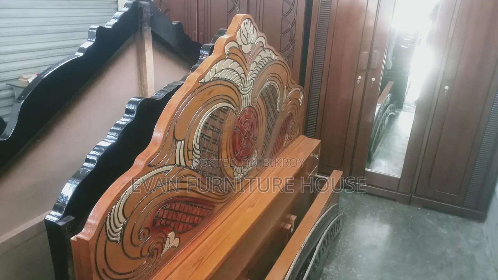 MDF Bed Large Size