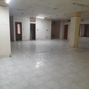 1500 Sqft Open Commercial Space for Rent in Gulshan Avenue