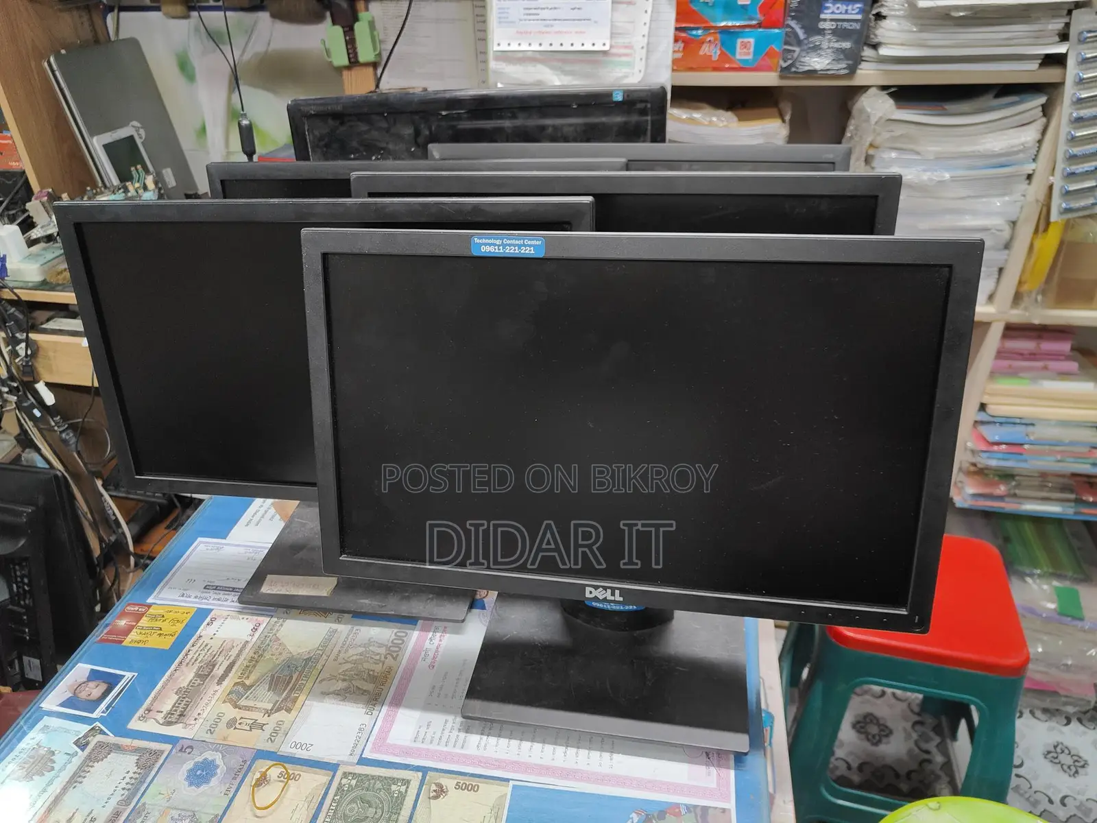 Used but 100% Fresh Condition Monitor for Sale