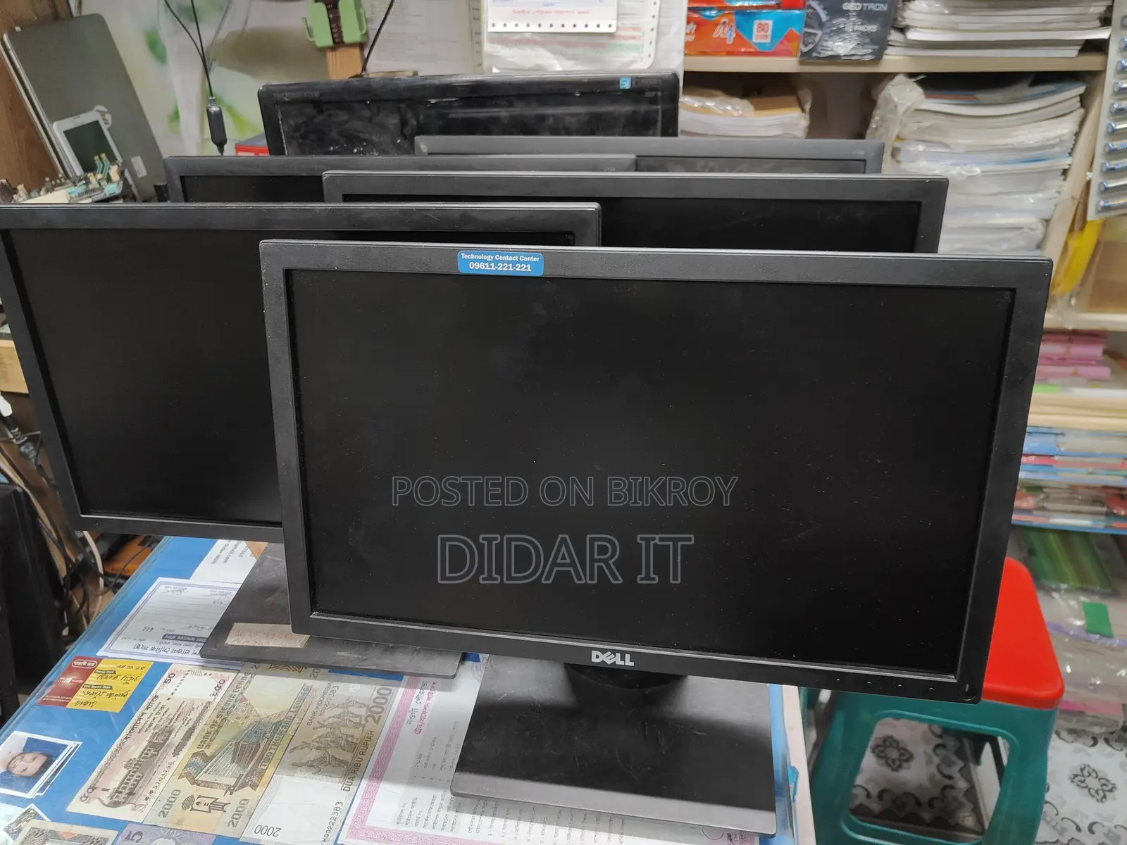 Used but 100% Fresh Condition Monitor for Sale