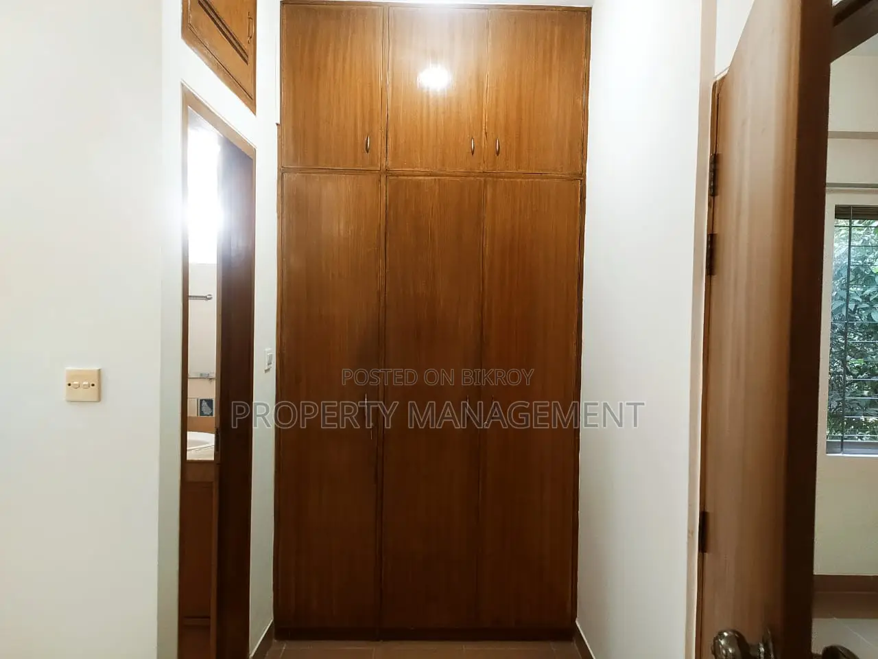 1950 Sq ft Apartment for Rent in Gulshan 2, 3 Bed, 4 Bath, Nice View