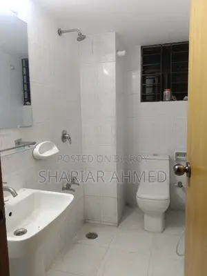 2200 Sqft Un-Furnished Apartment For Rent In Gulshan 2