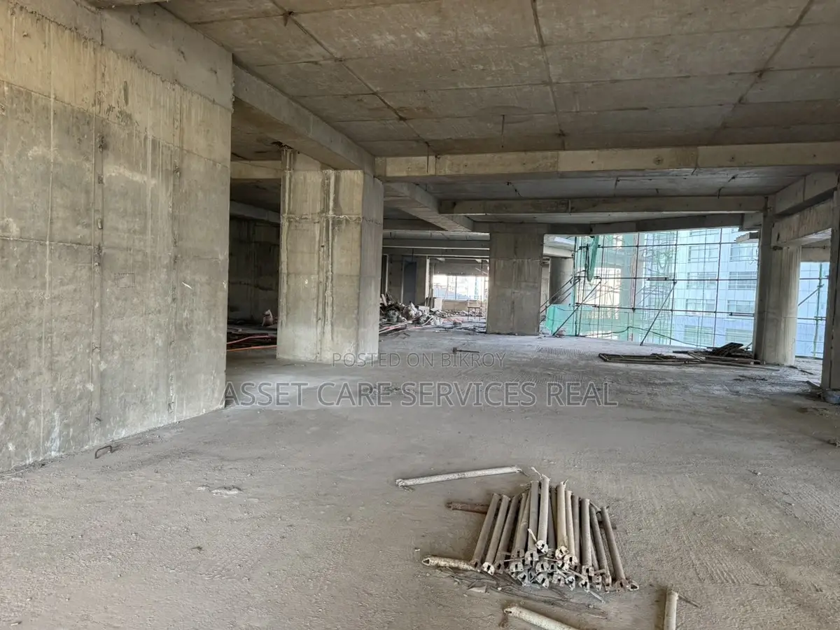 Exclusive Commercial Open Space for Rent on Gulshan Avenue 2