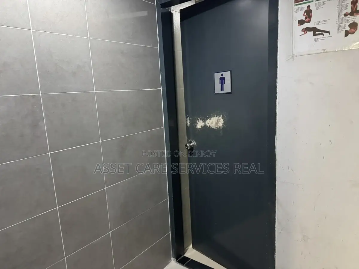 Exclusive Commercial Open Space for Rent on Gulshan Avenue 2
