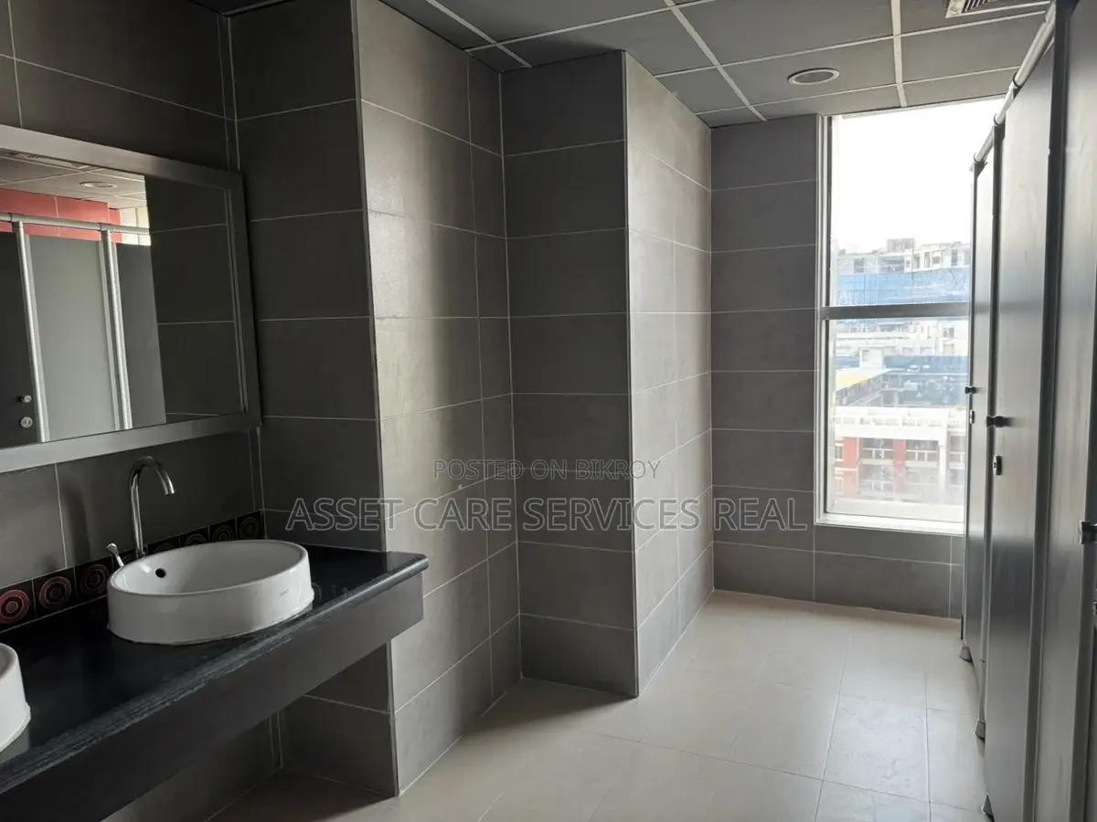 Exclusive Commercial Open Space for Rent on Gulshan Avenue 2