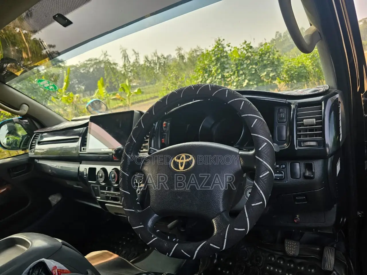 Toyota Hiace Super GL Black 2006