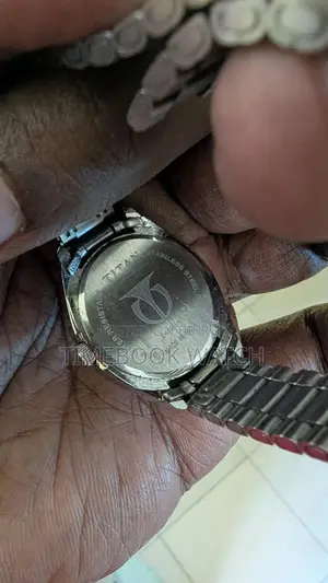 TITAN Ladies Watch Fresh Condition