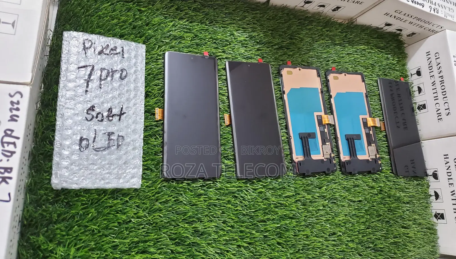 Pixel 7 Pro soft OLED display