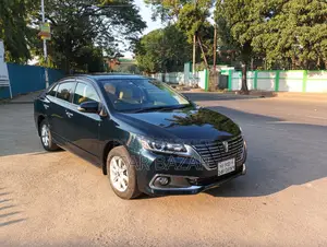 টয়োটা প্রিমিও এফ এক্স মাইকা ব্লু ২০১৮