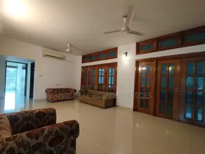 Good Quality 4 Bedroom Semi Farnised Flat Rent In Gulshan North