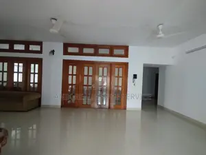 গুলশান নর্থে ভালো মানের ৪ বেডরুমের সেমি-ফার্নিশড ফ্ল্যাট ভাড়া