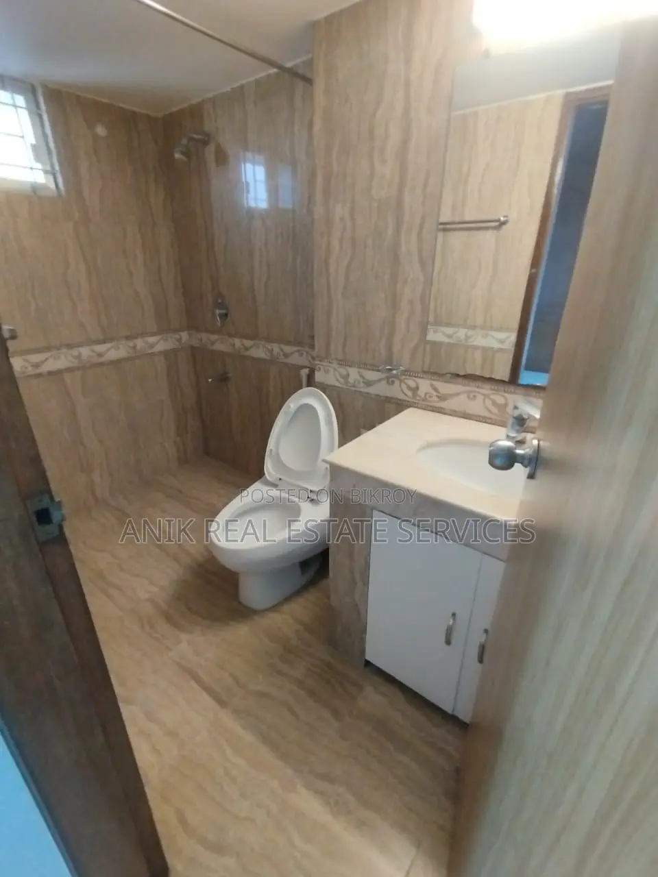 Good Quality 4 Bedroom Semi Farnised Flat Rent In Gulshan North