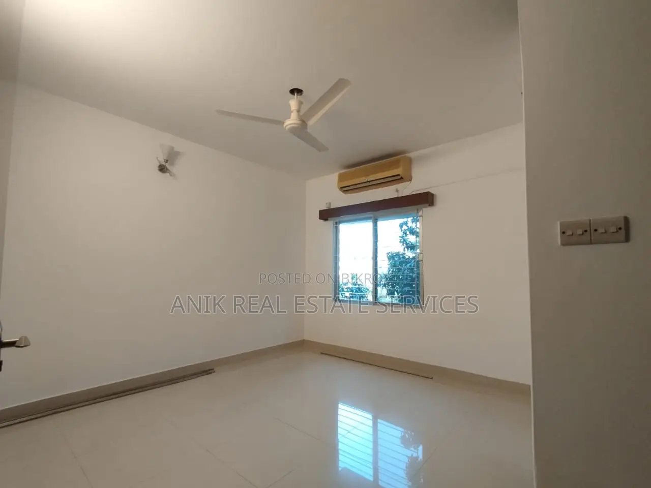 Good Quality 4 Bedroom Semi Farnised Flat Rent In Gulshan North