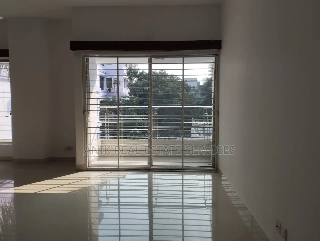 Good Quality 4 Bedroom Semi Farnised Flat Rent In Gulshan North
