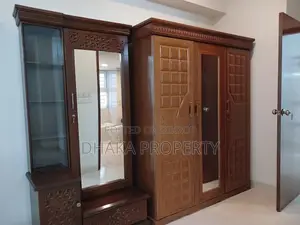 বারিধারা ডিপ্লোম্যাটিক জোনে ৩৭০০ বর্গফুটের ৪ বেডরুমের চমৎকার ফার্নিশড অ্যাপার্টমেন্ট ভাড়া হবে