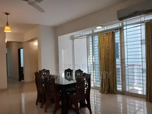 বারিধারা ডিপ্লোম্যাটিক জোনে ৩৭০০ বর্গফুটের ৪ বেডরুমের চমৎকার ফার্নিশড অ্যাপার্টমেন্ট ভাড়া হবে