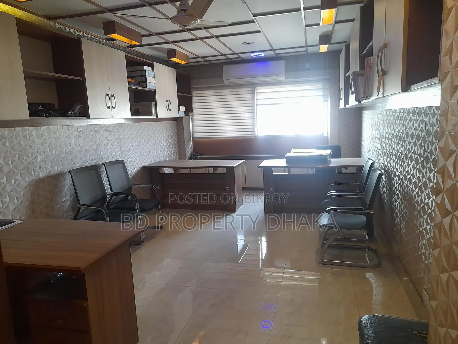 2450 Sqft Semi Furnished Nice Office Space Rent in Banani