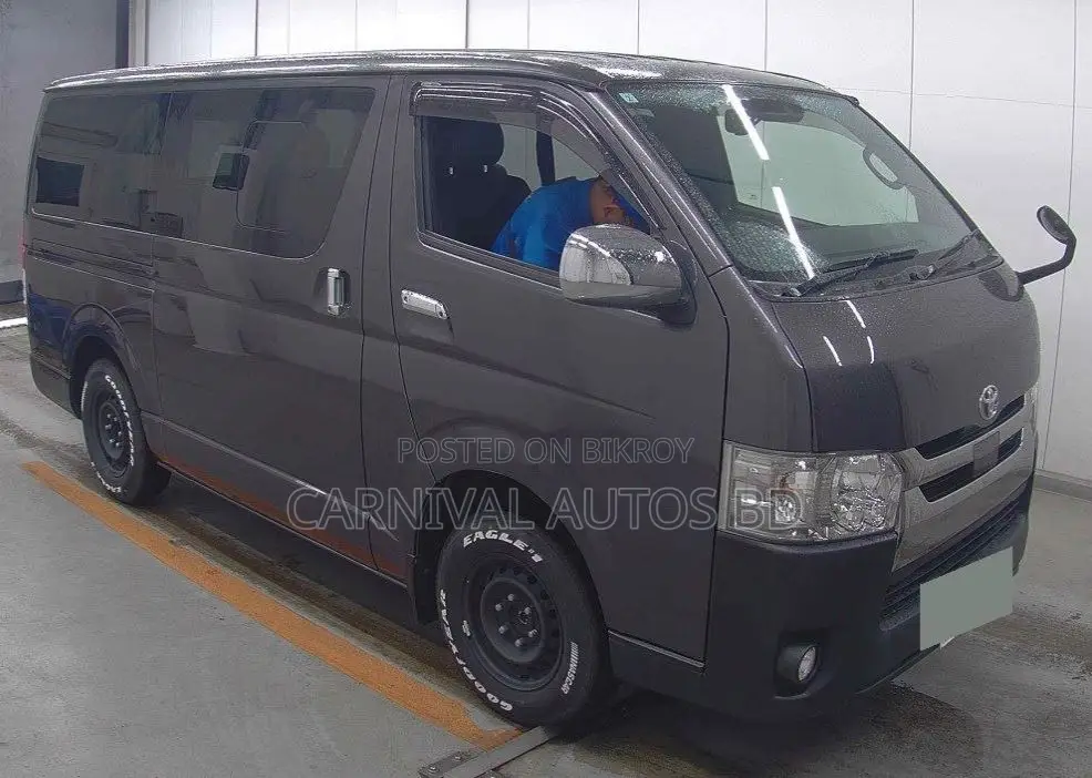 Toyota Hiace GL BLACK 2020