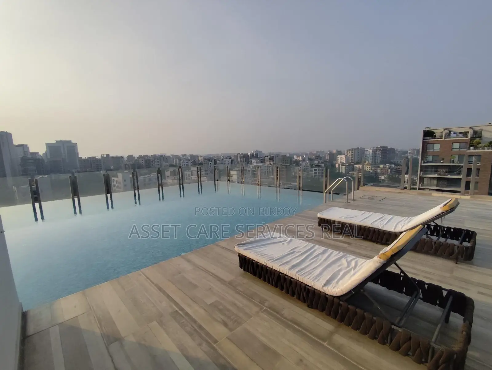North Gulshan 4-Bedroom Apartment for Rent with Gym and Pool
